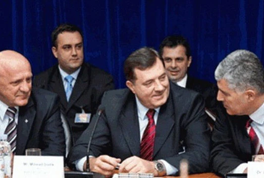 Dodik: SDA blokira dogovor o odluci Sejdić-Finci