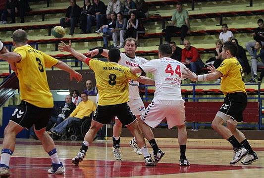 Olakšanje za Zrinjski: Gradačac stiže bez igrača koji je Mostarcima postigao 32 gola!