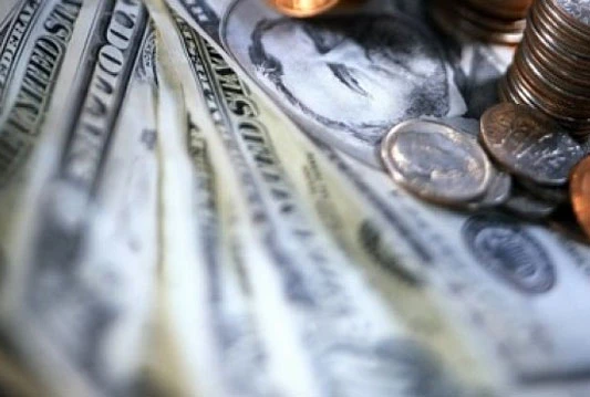 Poljuljano povjerenje u dolar, investitori ga sve više izbjegavaju
