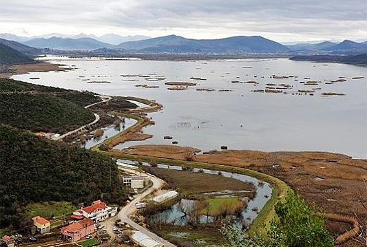 Skup o problemima s kojima se danas suočava Hutovo blato