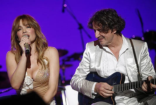 Severina izvisila!
