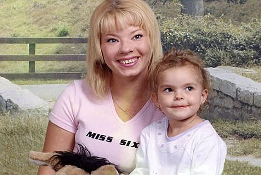 Amanda se budi svako jutro i misli da je dijete