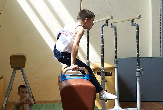 Održano prvo natjecanje u BiH u muškoj i ženskoj sportskoj gimnastici