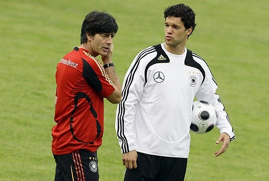 Ballack okončao reprezentativnu karijeru