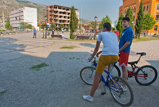 Biciklista sve više, staza ni za lijeka!