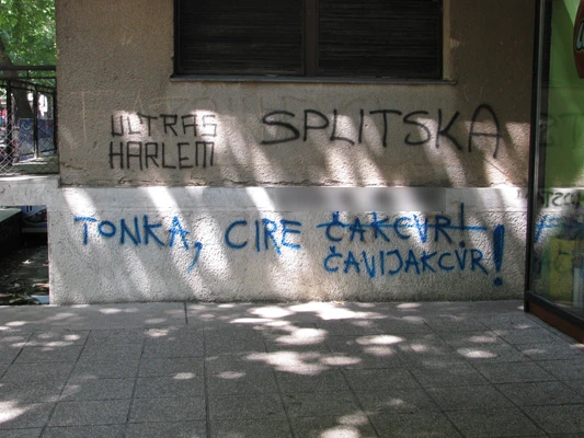 Tonka cire ...
