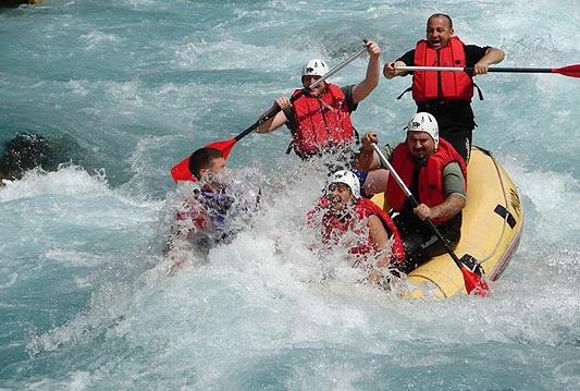 Doživite i Vi rafting na Neretvi!