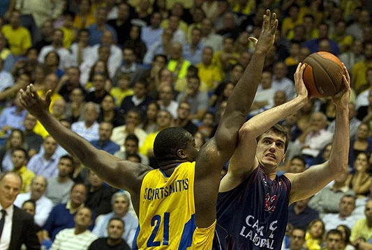 Stanko Barać blizu Efes Pilsena