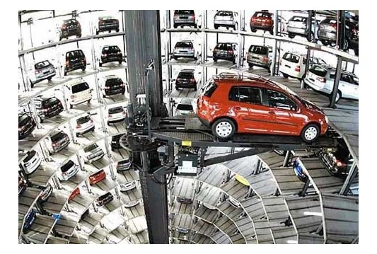 Parking u Mostaru - San ili Java?