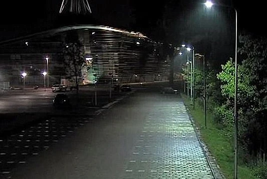 Novi sustav 'pametne rasvjete' koja se ugasi kada prođeš pokraj