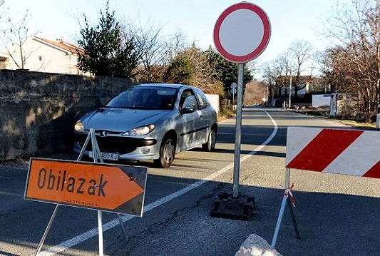 Do 5. kolovoza zatvorena magistralna cesta M-5 Travnik - Donji Vakuf