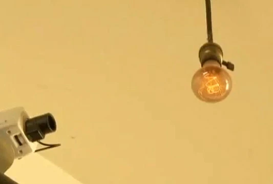 Žarulja gori 110 godina