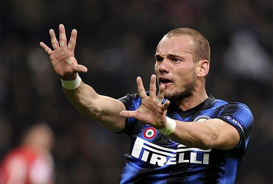Sneijder ne želi iz Intera