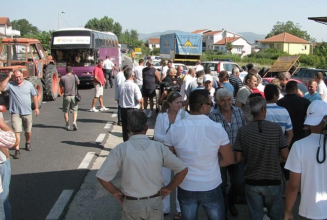Udruženje poljoprivrednika BiH: Vlada FBiH i Seljački savez prevarili poljoprivrednike