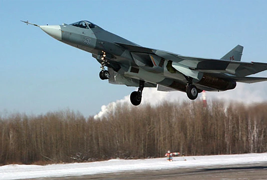 Predstavljen novi lovac pete generacije Sukhoi T-50