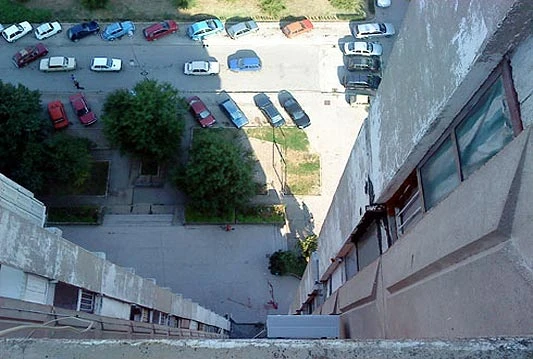 Samoubojstvo skokom sa zgrade od 17 katova