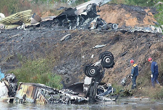 Tragedija u Rusiji: Srušio se avion koji je hokejaše vozio na utakmicu: Poginulo 45 osoba