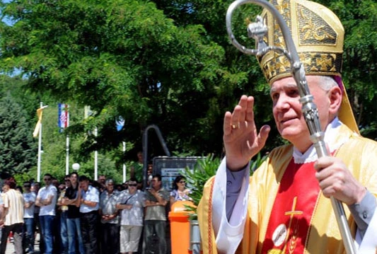 Dodjela zlatne povelje ILH-a apostolskom nunciju
