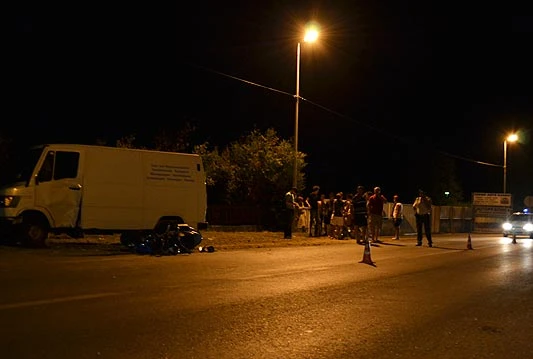 U sudaru kombija i motocikla jedna osoba ozlijeđena