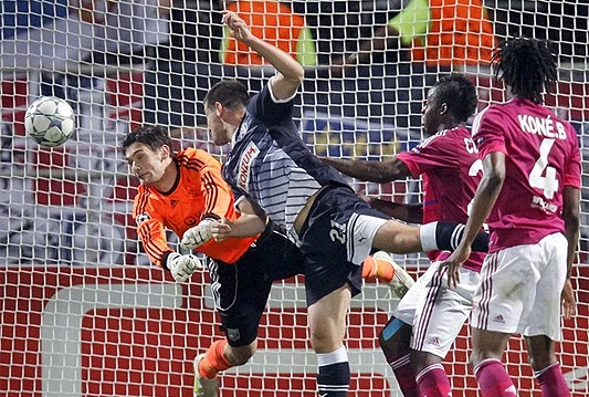 Dinamo izgubio od Lyona, United odigrao neriješeno sa Baselom