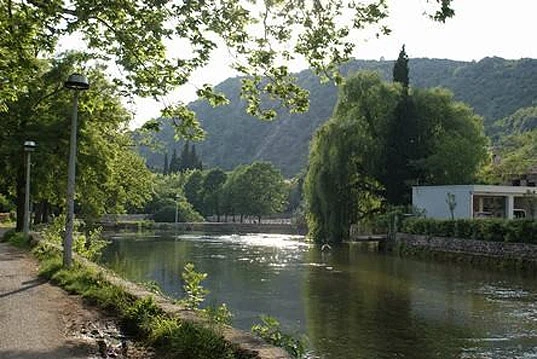 Hercegovački plodovi mediterana u Stocu