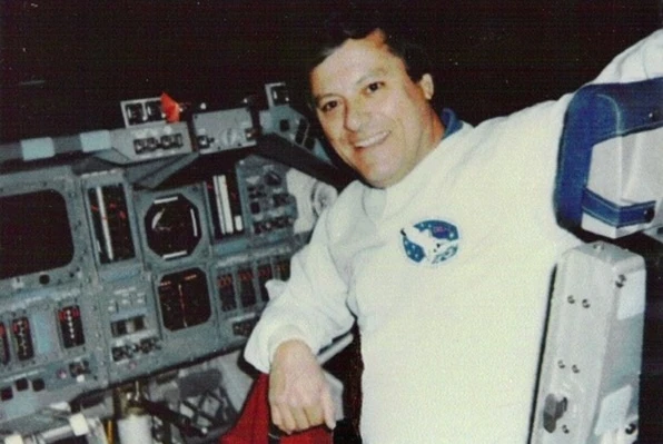 ''Vanzemaljci su stvarni i NASA to jako dobro zna''