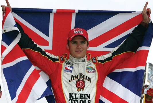 Wheldon poginuo u stravičnoj IndyCar nesreći