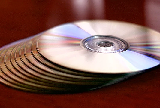 CD je mrtav – prestaje se proizvoditi do kraja 2012!