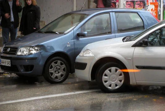 Prometna nesreća u Ulici kralja Tvrtka stvorila prometne gužve