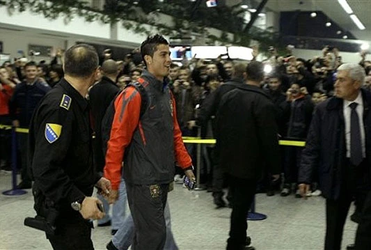 Bh navijači Ronaldu skandirali 'Messi, Messi'