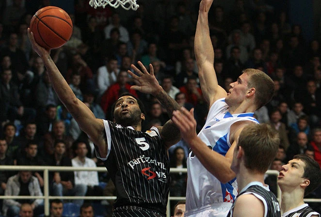 Široki tijesno izgubio od Partizana