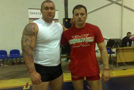 Srbin Rade Savić iz 'bencha' diže čak 340 kilograma!