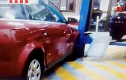 Pogledajte kako je automobilski servis varao osiguranja