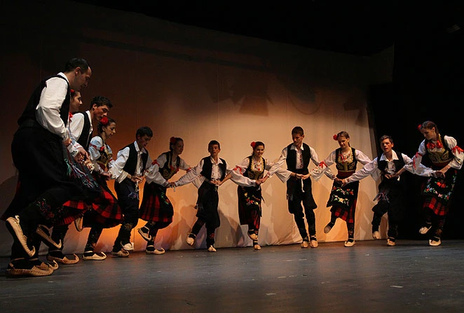 Večer folklora