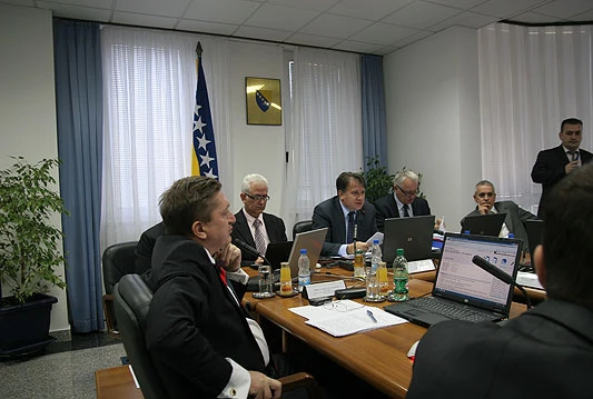 Vlada FBiH usvojila prednacrt proračuna za 2012.