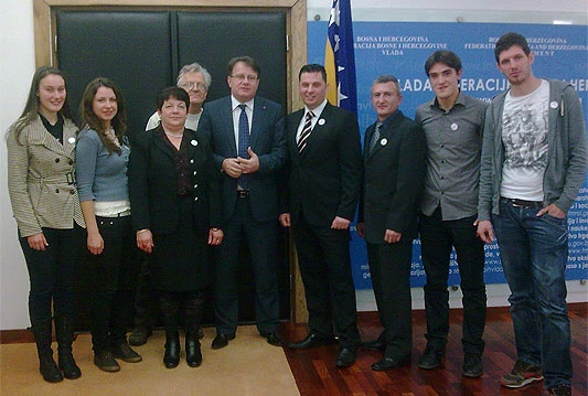 Premijer Nikšić primio volontere iz Konjica