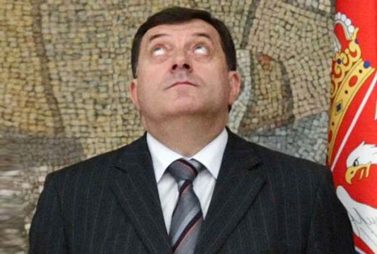 SDS: Potrošen novac od telekoma, a mirovinski sustav u kolapsu
