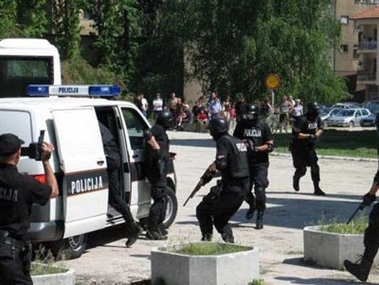 Tijekom vježbe specijalac ranio sam sebe