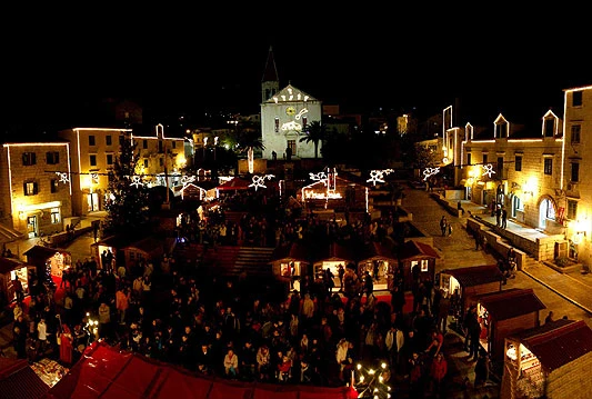 Ovako se to radi: Božićni grad u organizaciji Grada Makarske