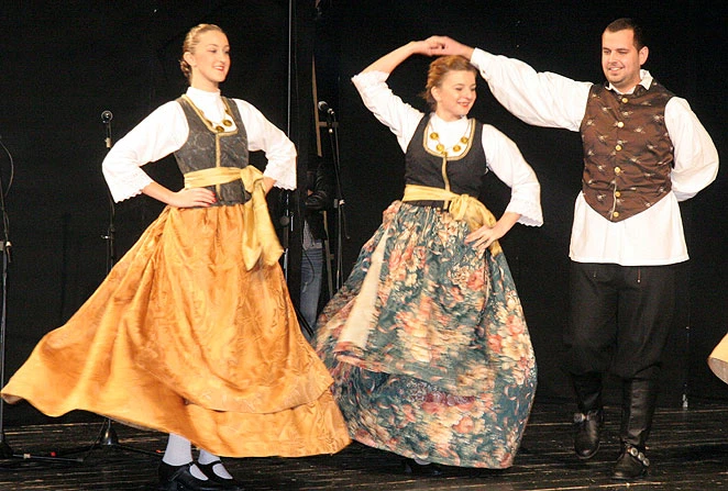 Gradu s ljubavlju: Folklorni spektakl u Kosači