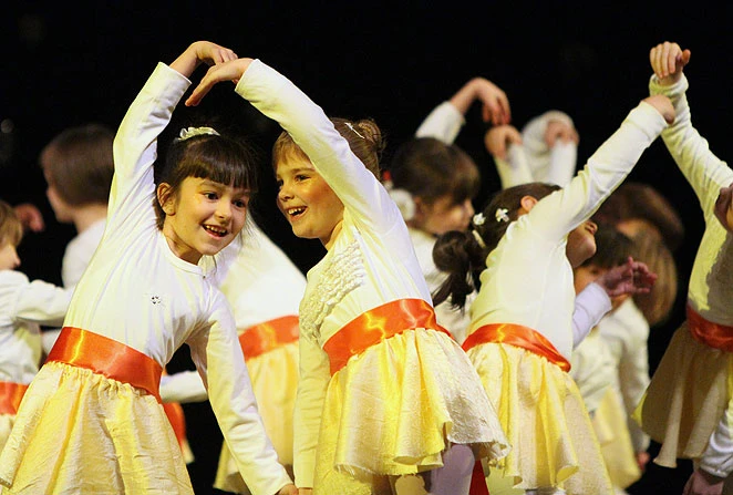 Održana plesna revija 'Pismo djedu Božićnjaku'