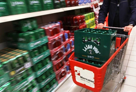 Mercator iako poprilično zadužen želi preuzeti Pivovarnu Laško