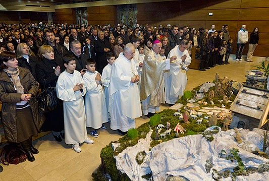 Ponoćka u mostarskoj Katedrali