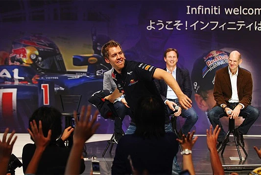 Vettel oduševljen novim bolidom