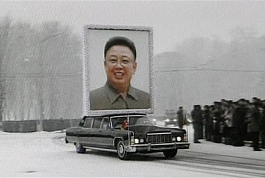 VIDEO: Tisuće uplakanih na ulicama Pjongyanga, sahranjen Kim Jong Il
