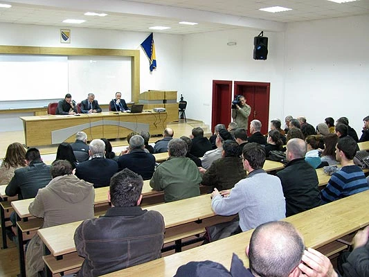 Održana tribina o aktualnoj problematici u Mostaru