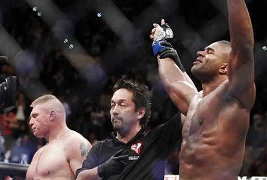 VIDEO: Overeem nakon 2 minute sredio Lesnara!