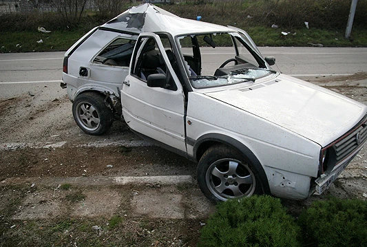 Filmska potjera završila u Mostaru teškom prometnom nesrećom