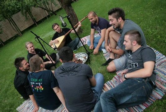 Izložba fotografija i promocija spota benda Divanhana