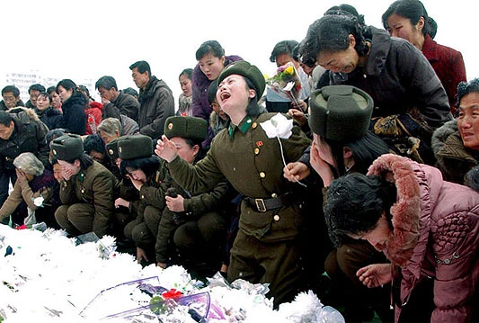 S. Koreja sve koji nisu istinski plakali za Kim Jong-ilom poslala na robiju ili kampove za preodgoj